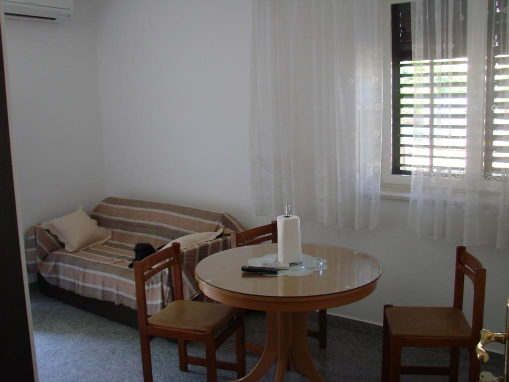 Apartment Matija Trogir Room photo