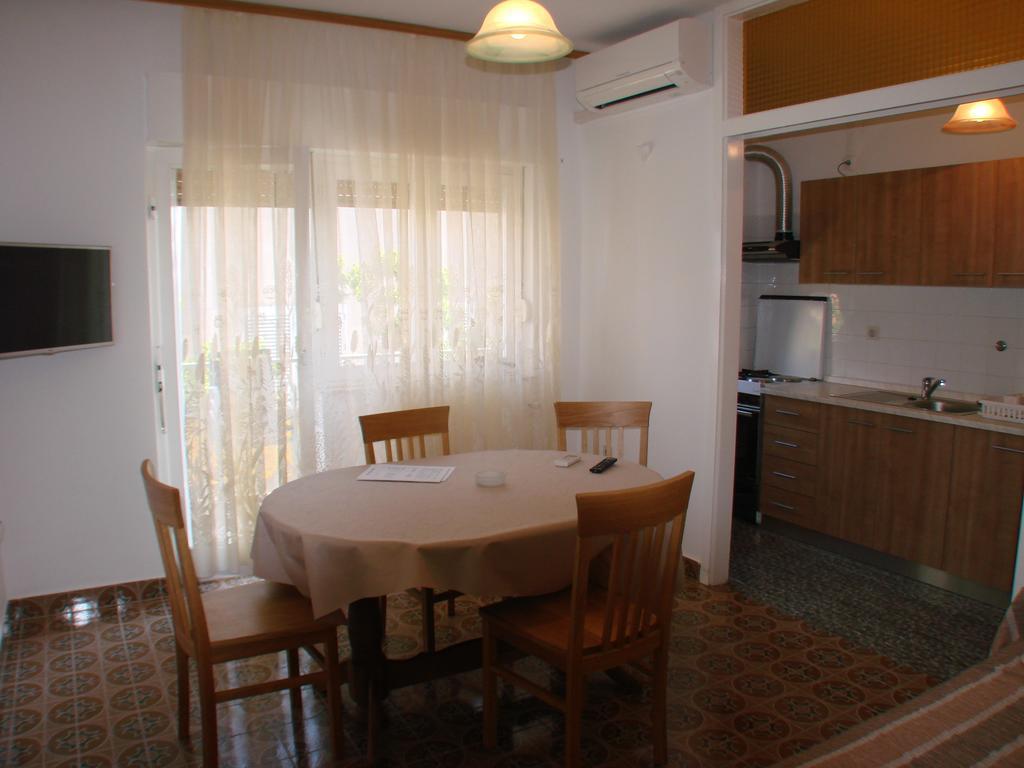 Apartment Matija Trogir Room photo